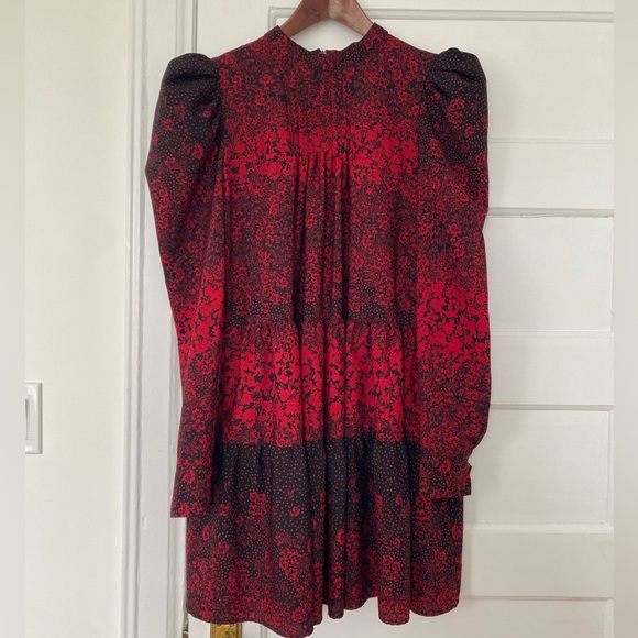 Topshop Dresses & Skirts - Topshop floral puff shoulder mini dress